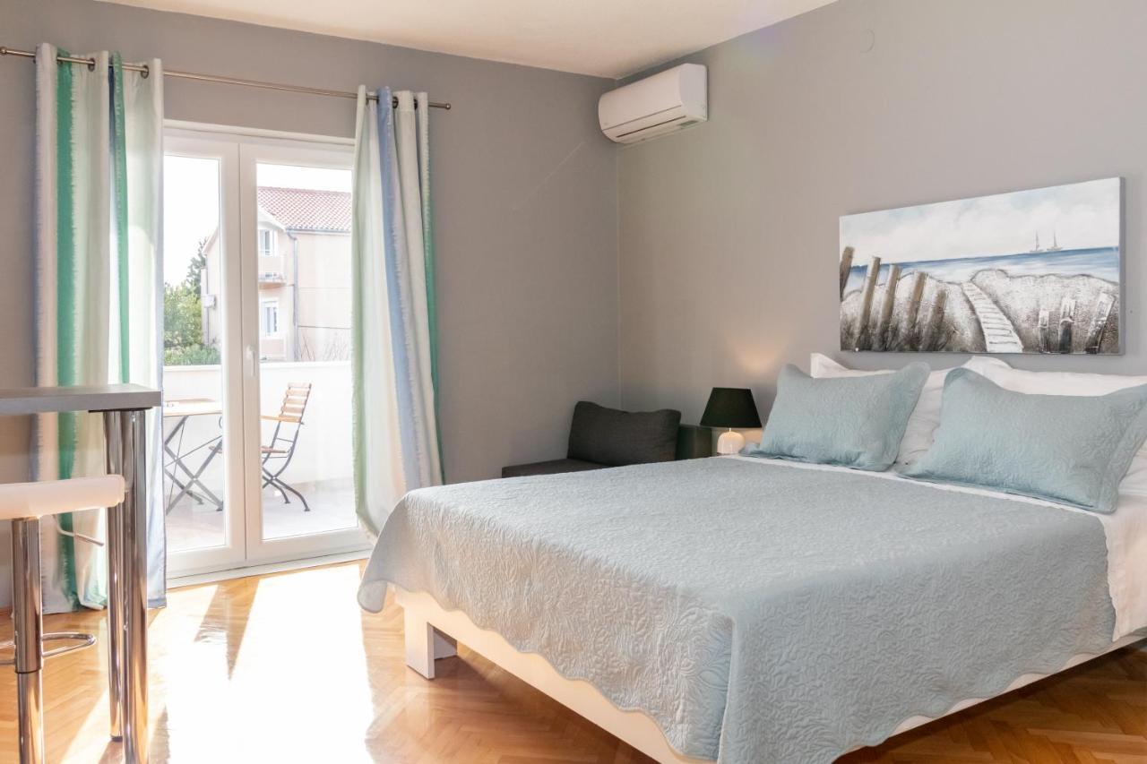 Cozy Studio Vanja Vodice Apartment ภายนอก รูปภาพ