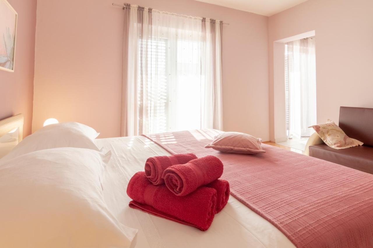 Cozy Studio Vanja Vodice Apartment ภายนอก รูปภาพ